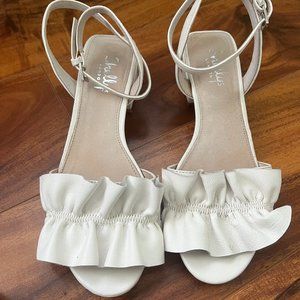Anthropologie Low heel Ruffle Sandal White Size 7